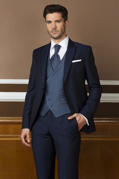 Outfits Casamiento, Best Groom Suits, Groom Suit Black, Terno Slim, Stylish Mens Suits, Men's Business Outfits, Groom Wedding Attire, Blue Suit Men, Morning Suits