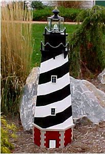 Cape Hatteras Lawn Lighthouse Plans Nautical Garden, Garden Lighthouse, Solar Lighthouse, Oak Island Lighthouse, Lighthouse Crafts, Solar Light Crafts, Amish Crafts, Sculptures Céramiques, Cape Canaveral