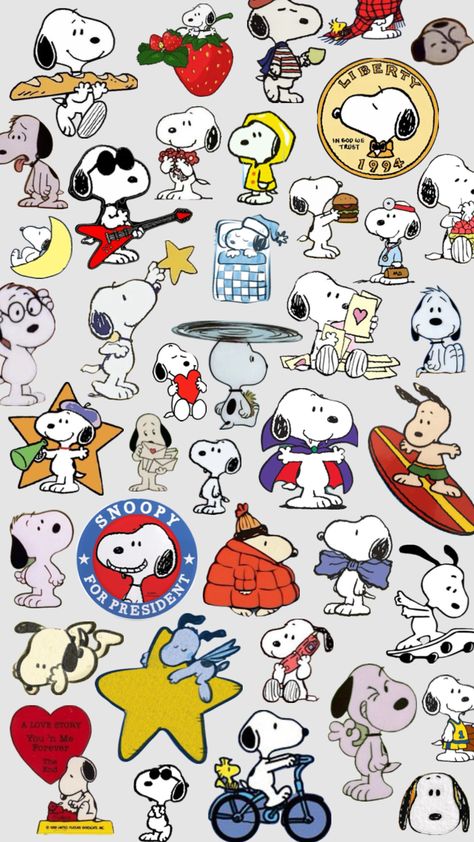 Comic Aesthetic, Leaves Wallpaper Iphone, Peanuts Wallpaper, Wallpaper Iphonewallpaper, Snoopy Images, Peanuts Cartoon, Iconic Wallpaper, Nostalgic Art, Snoopy Wallpaper