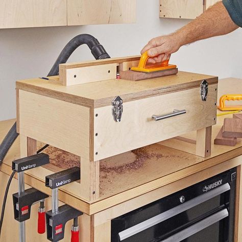 Woodwork Tips, Benchtop Router Table, Router Jigs, Router Table Plans, Diy Router Table, Router Tool, Table Woodworking, Workbench Plans Diy, Workshop Garage