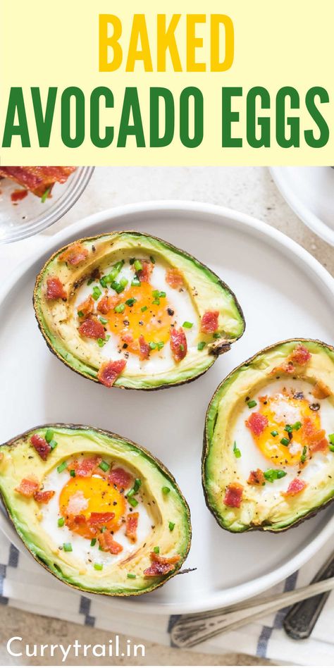 Baked Egg In Avocado, Bake Eggs, Detox Meals, Avocado Boats, Vegan Breakfast Options, Avocado Egg Bake, Avocado Eggs, Perfect Healthy Breakfast, Baked Avocado