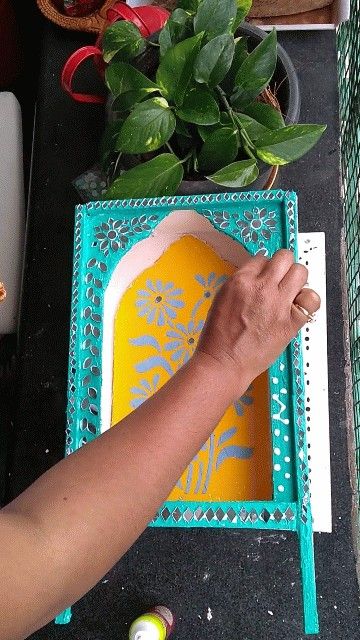 Trendy jharokha s for the home entrance decor Zarokha Paintings, Diy Jharokha Frame, Jarokha Design Diy, Diy Jharokha, Jharoka Art, Jharokha Decor Diy, Jharokha Designs, Jharokha Painting, Jharokha Wall Decor