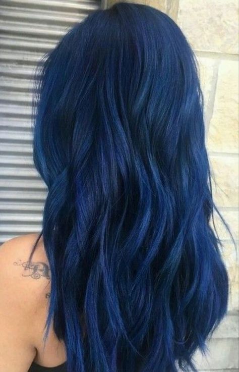 Long Dark Blue Hair, Dark Blue Hair, Cute Hair Colors, Dye Hair, Dyed Hair Inspiration, Pretty Hair Color, Peinados Fáciles Para Cabello Corto, Hair Wax, Hair Color And Cut