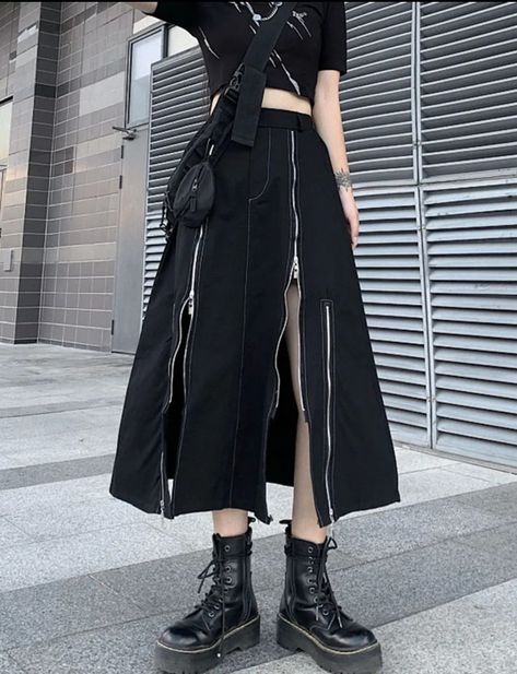 Techwear Girl Outfit, Corset Fashion Outfits, Techwear Outfits, High Waist Skirt, Cargo Skirt, Grunge Outfits, Look Cool, Skirt Outfits, A Line Skirt