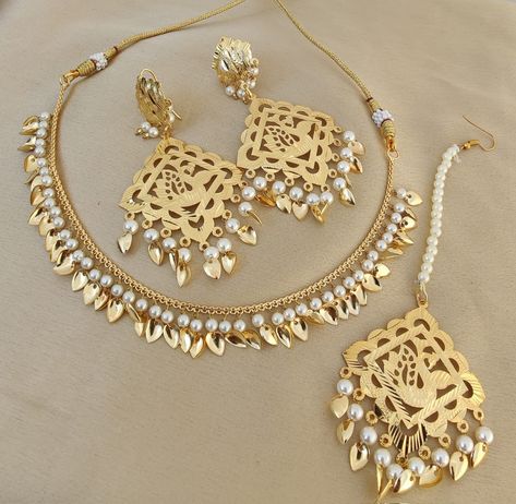 Gold Bride Jewelry Set, Peral Necklace, Kingfisher Jewelry, Hyderabadi Jewelry, Handmade Gold Necklace, Crystal Bridal Jewelry Sets, Indian Wedding Jewelry Sets, Bride Jewelry Set, Alphabet Jewelry