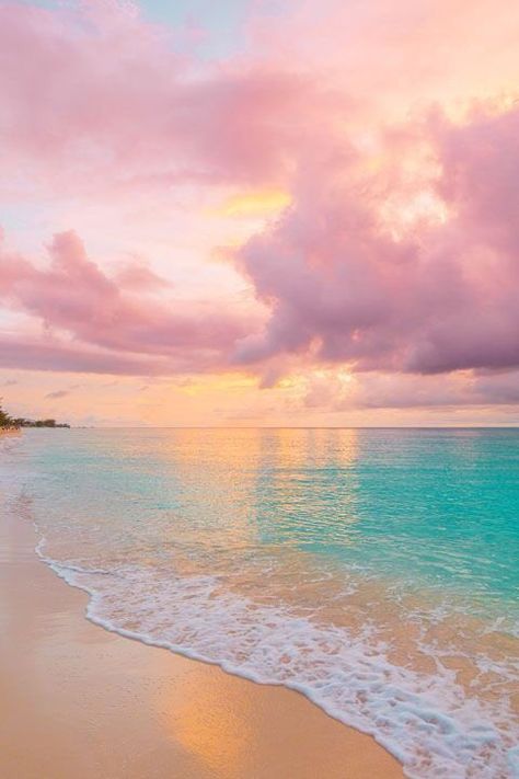 Water Aesthetic, Pastel Sky, Culinary Experience, Ocean Wallpaper, Beach Wallpaper, Sunset Pictures, Jolie Photo, Alam Yang Indah, Pink Sky