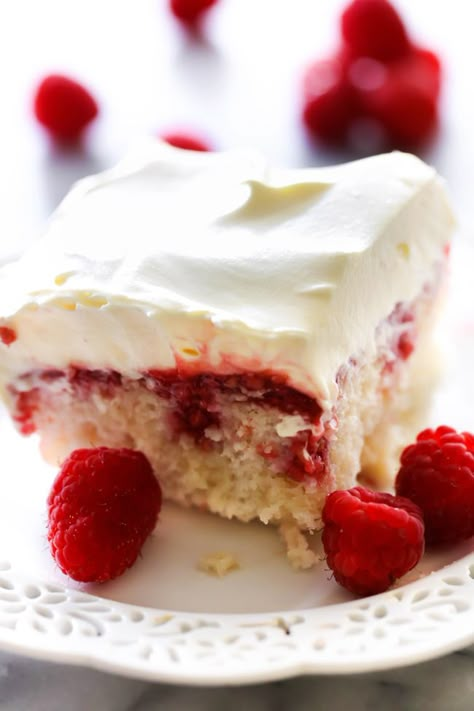 White Chocolate Raspberry Poke Cake Easy, Summer Raspberry Cake, Raspberry Pudding Cake, Raspberry Poke Cake, Almond Cream Cheese, Berry Filling, Cake With Raspberries, Poke Cake Recipes, Cake With Cream Cheese Frosting