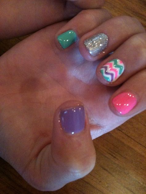 Prettiest Nails, Easter Nail Art Designs, Nails Easter, Chevron Nails, Easter Nail Designs, Easter Nail Art, Colorful Nail, Nails And Toes, Shellac Nails