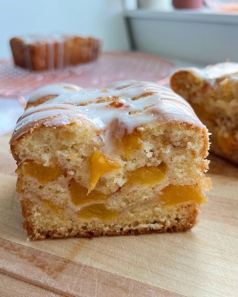 Peach Quick Bread, Peach Crumble Pie, Peach Filling, Peach Bread, Cranberry Bread, Vanilla Glaze, Browned Butter, Canned Peaches, Peach Recipe