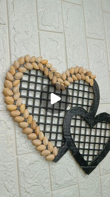 Waste Out Of Best Ideas School Projects, Pista Shell Art, Waste Out Of Best, Best Out Of Waste Ideas, Pista Shell Crafts, Shells Art, Pistachio Shells, Saad Lamjarred, Painting Flowers Tutorial