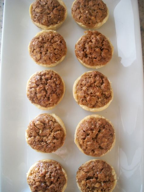 Pecan Cups Recipe, Nut Cups Recipe, Pecan Cups, Tassies Recipe, Holiday Desserts Thanksgiving, Nut Cups, Nut Dessert, Cookie Sticks, Pecan Nuts