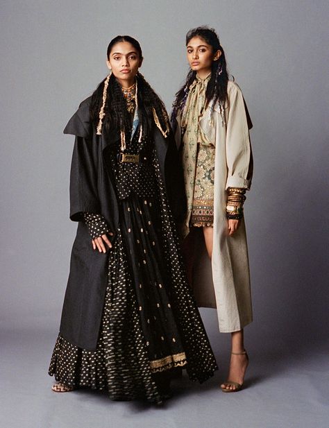 Indian Designers, Indigo Children, Ralph And Russo, Vogue India, Tarun Tahiliani, Paradigm Shift, Windows 8, Fashion Images, Indian Design