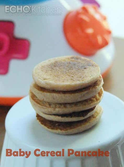 Toddler Pancakes, Baby Cereal Pancakes, Baby Oatmeal Cereal, Crunchy Baby, Baby Pancakes, Easy Baby Food Recipes, Baby Cereal, Diy Toddler, Pancake Recipe