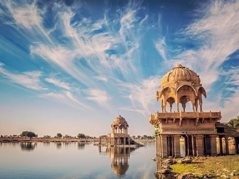 Indian landmark gadi sagar in rajasthan | Premium Photo #Freepik #photo #nature #vintage #landscape #india Rajasthan Landscape, India Landscape, Hd Landscape, India Images, Nature Vintage, Photo Nature, Vintage Landscape, Photo Photo, Travel Light