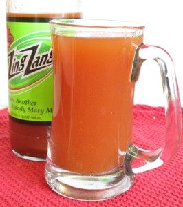 Make your own Chelada Red Beer Recipes, Superbowl Food, Red Beer, How To Make Red, King Crab Legs, Kitchen Post, Tomato Bisque, Easter Dinner Recipes, Lobster Bisque