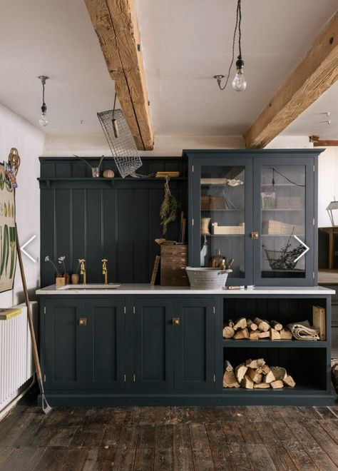 Beadboard Kitchen, Shaker Kitchen Design, Cottage Kitchen Design, Mad About The House, Devol Kitchens, Rustic Modern Kitchen, Laundry Closet, Dark Kitchen Cabinets, Shaker Kitchen