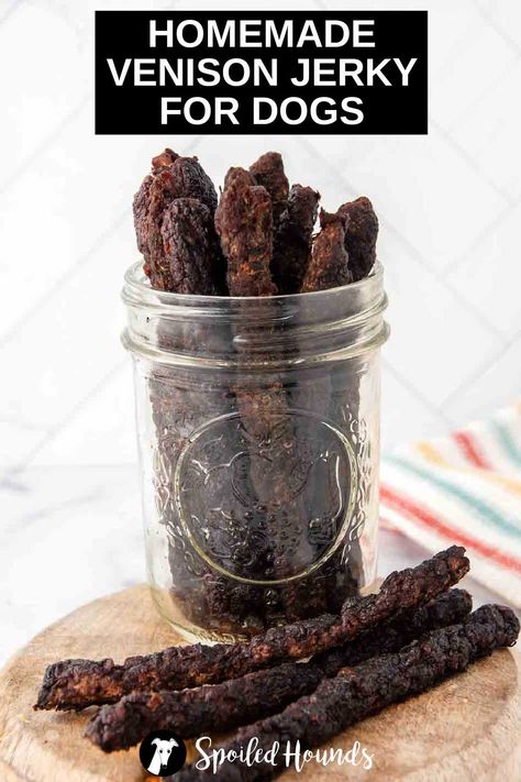 Homemade dehydrated venison jerky for dogs is so much better than store-bought! Get the easy recipe and find out how to make the best venison jerky dog treats with a dehydrator or in the oven. These ground venison doggie treats are a tail-wagging delight. DIY jerky treats for dogs are healthy, natural, and save money. Diy Jerky, Dehydrator Dog Treats, Venison Dog Food, Jerky For Dogs, Venison Jerky, Making Jerky, Dog Treats Homemade Easy, Ground Venison, Easy Dog Treats