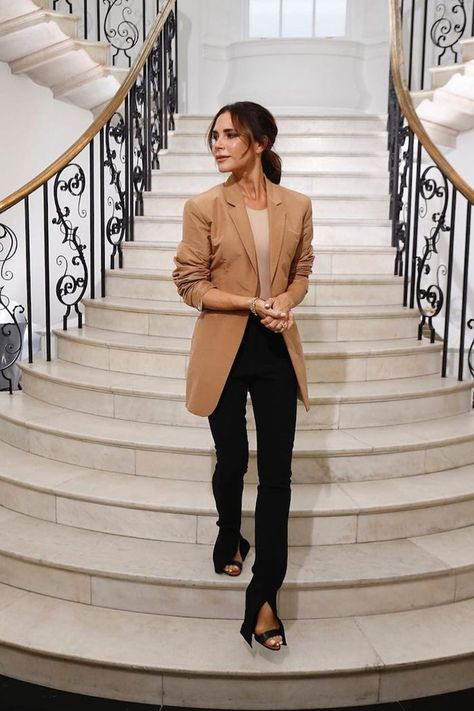 Tan Blazer Outfit, Camel Blazer Outfits Women, Tan Blazer Outfits, Camel Blazer Outfit, Beige Blazer Outfit, Blazer Outfits Women, Camel Blazer, Tan Blazer, Business Casual Outfits For Women