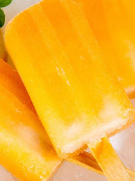 Keto Orange Creamsicle, Vegan Orange Creamsicle, Orange Cream Popsicles, Keto Popsicles, Posole Recipe Chicken, Orange Popsicles, Posole Recipe, Frozen Treats Recipes, Ice Pop Recipes