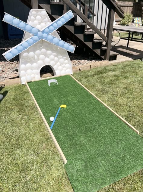 This 'FORE' golf themed birthday party for my son was so fun! The activities, favors and decor all tied to the theme. Halloween Mini Golf, Diy Putt Putt, Backyard Mini Golf, Golf 1st Birthday Party, Mini Golf Birthday Party, Golf First Birthday, Golf Theme Party, Boys First Birthday Party, Diy Golf