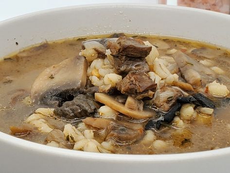 Mushroom Beef Barley Soup, Beef Barley Mushroom Soup, Hamburger Barley Soup, Barley Mushroom, Wife Recipes, Warm Winter Recipes, Mushroom Barley Soup, Winter Warmers Recipes, Eating Well Recipes