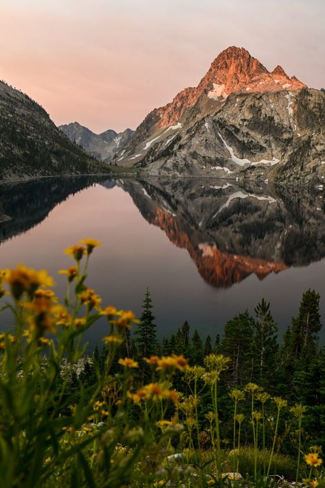 Explore Idaho, Idaho Adventure, Sawtooth Mountains, Idaho Travel, Alpine Lake, Nature View, Mountain Hiking, Landscape Pictures, Beautiful Photos Of Nature