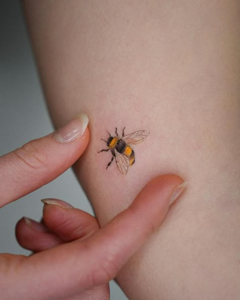 Two Bee Tattoo, Yellow Bee Tattoo, Yoga Bee Tattoo, Bee Still Tattoo, Color Bee Tattoo, Dainty Bee Tattoo Ideas, Heart Bee Tattoo, Buzzing Bee Tattoo, Bee Neck Tattoo