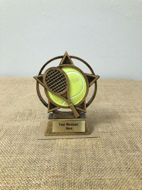 Tennis Awards, Tennis Medal, Tennis Trophy, Trophy Art, Easy Preschool Crafts, Award Ideas, American High School, Trophy Design, Tv Wall Decor