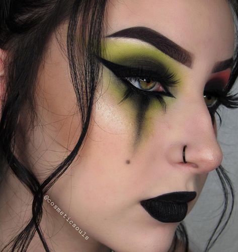 We’re obsessed with this edgy look from @cosmeticsouls in our ‘Slayer’ lashes and this smoldering lime green and black eyeshadow combo!… Green And Black Eyeshadow, Goth Eye Makeup, Yellow Makeup, Punk Makeup, Halloween Eye Makeup, Rave Makeup, Smink Inspiration, Black Eyeshadow, Green Makeup