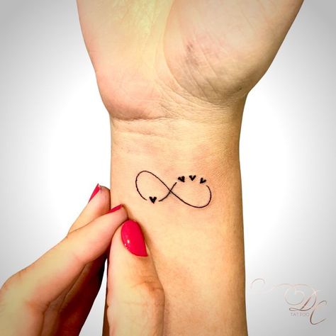 Tattoos To Symbolize Your Kids, Tattoos For Moms With 3 Kids, Mom Of 5 Tattoo Ideas, 4 Hearts Tattoo Family, Small Friendship Tattoos For 3, 5 Hearts Tattoo, 3 Kids Tattoo Ideas Mom, Kids Initial Tattoos, Tattoo Bear