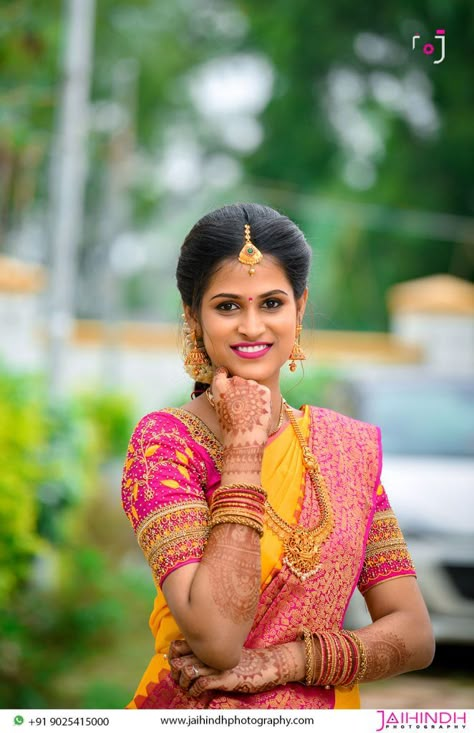 Sachin – Gayathri Wedding Candid Photography In Madurai - Jaihindh Photography India Hldi Pose, Wedding Candid Photography, Engagement Portraits Poses, Marriage Girl, Marriage Poses, Marriage Stills, Indian Bride Poses, Half Saree Function, Indian Bride Photography Poses