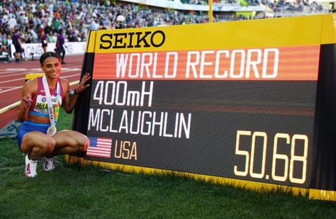 July 24 2022 - Sydney McLaughlin produces another astonishing run to break her own world record and take 400m hurdles gold in 50.68 seconds at the World Athletics Championships in Eugene Sydney Mclaughlin Quotes, Track And Field Quotes, Sydney Mclaughlin, 400m Hurdles, World Athletics, Runners High, Pole Vault, Dream Vision Board, Sports Aesthetic