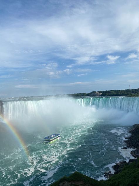 Toronto Canada Summer, Canada Summer, Niagara Falls Canada, Vacation Goals, Tim Hortons, Summer Memories, Travel Illustration, Fall Travel, My Photo Gallery