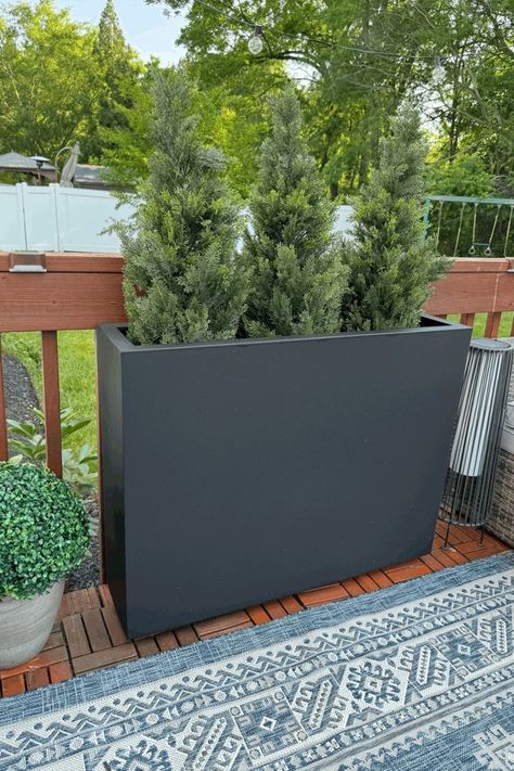 Spruce up your porch with a large amazon planter box. These tall planter boxes are perfect outdoor amazon must haves for any space. Pair them with amazon planter pots for a beautiful decoration that stands out. Tall Planter Boxes, Privacy Planter, Deck House, Hot Tub Patio, Diy Backyard Patio, Tree Planters, Diy Planter Box, Amazon Must Haves, Tall Planters