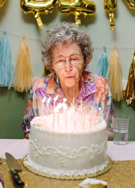 Blowing Birthday Candles, Blowing Candles Birthday, Blowing Out Birthday Candles, Comic Inking, Birthday Candle Photography, Blowing Out Candles, Blowing Candles, Candle Background, Life Movie