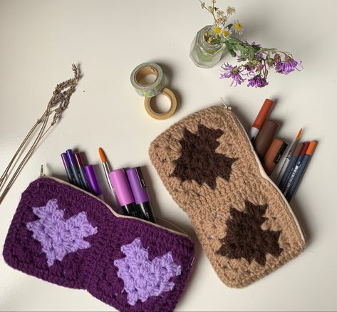 Crochet School Supplies, Crochet School, Crochet Pencil Case, Crochet Pencil, Crochet Aesthetic, Crochet Things, School Supply, Crochet Needles, Crochet Diy