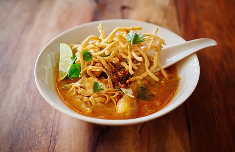 Khao Soi Fresh Egg Noodles, Dried Red Chili Peppers, Khao Soi, Curry Noodles, Bulgogi Beef, Red Chili Peppers, Fish Curry, Bulgogi, Hot Soup