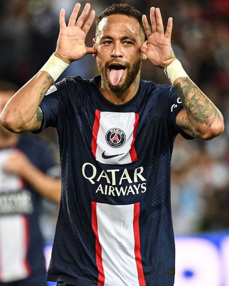 Football Brazil, Neymar Psg, Xavi Hernandez, Soccer Inspiration, Real Madrid Wallpapers, Madrid Wallpaper, Tottenham Hotspur Fc, Paris Saint-germain, Uefa Champions League