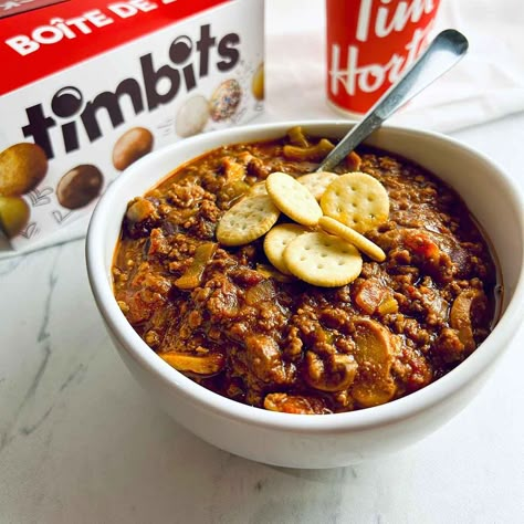 Tim Horton’s Chili Recipe, Tim Hortons Chili Recipe Copycat, Copycat Tim Hortons Chili, Tim Hortons Chilli, Tim Hortons Chili, Tim Hortons Chili Recipe, Timbits Recipe, Chili Recipe Slow Cooker, Harvest Meals