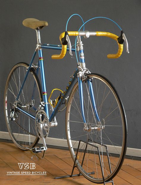 Alan LS alu super record 78/79 | 55x55 | VSB Vintage Speed Bicycles | Flickr Raleigh Bikes Vintage, Vintage Road Bike, Bici Retro, Vintage Bicycle Parts, Bike Restoration, Vintage Bmx Bikes, Vintage Mountain Bike, Modern Bicycle, Classic Road Bike