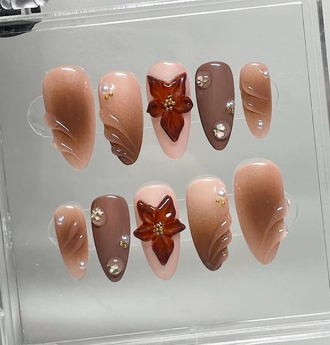 3d Nail Designs Fall, Brown 3d Nails, Brown Press On Nails, Autumn 3d Nails, Fall 3d Nails, Maple Nails, 3d Fall Nails, 3d Floral Nails, Jan Nails