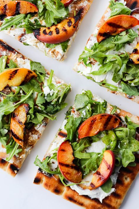 Grilled Peach & Arugula Flatbread Pizza Arugula Flatbread Pizza, Arugula Flatbread, Pizza With Goat Cheese, Peach Pizza, Goats Cheese Flatbread, Balsamic Drizzle, Flatbread Pizza Recipes, Arugula Pizza, Grilled Flatbread