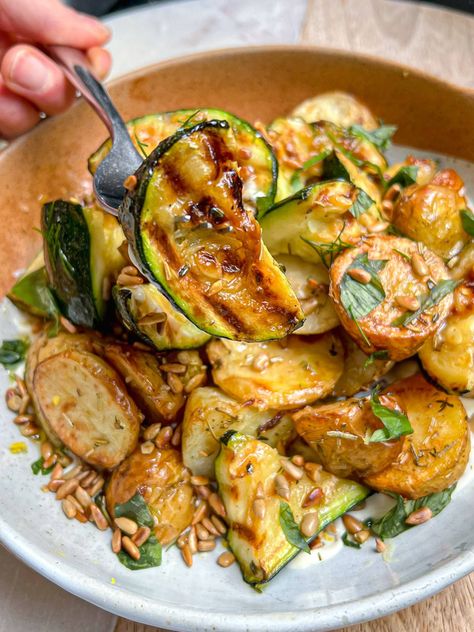 Grilled Courgette and Potato Salad, Easy Vegan Recipe Grilled Courgette, Vegan Greek, Vegan Summer Recipes, Freezer Friendly Meals, Easy Potato Salad, Zucchini Salad, Summer Grilling Recipes, Plant Based Eating, Vegan Recipes Easy