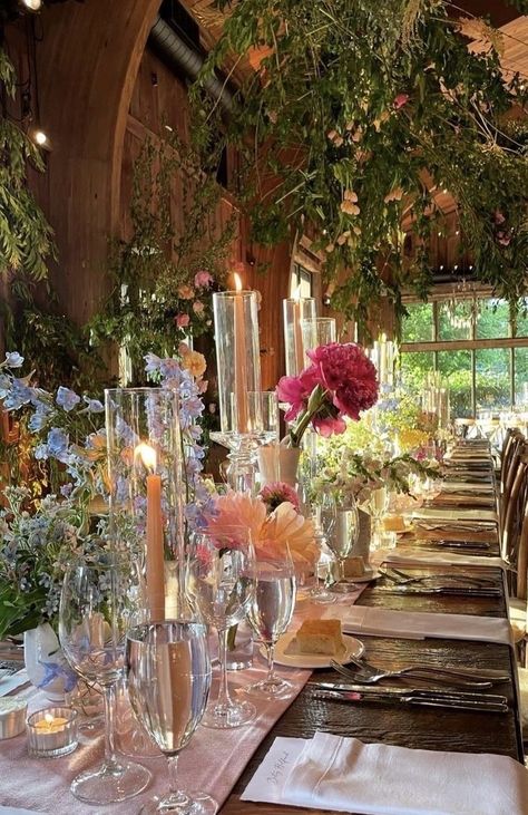 Vintage Garden Party Wedding, Colorful Elegant Wedding, Wedding Table Scape, Dinner Party Wedding, Fairy Wedding, Garden Party Wedding, Dream Wedding Ideas Dresses, Long Table, People Online