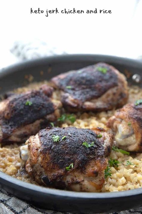 Close up shot of keto jerk chicken and cauliflower rice in a skillet, with parsley sprinkled over top. Jerk Paste, Chicken With Cauliflower Rice, Chicken And Cauliflower Rice, Jerk Chicken And Rice, Chicken And Cauliflower, Korean Beef Recipes, Lowcarb Recipes, Jamaican Jerk Seasoning, One Pan Meal