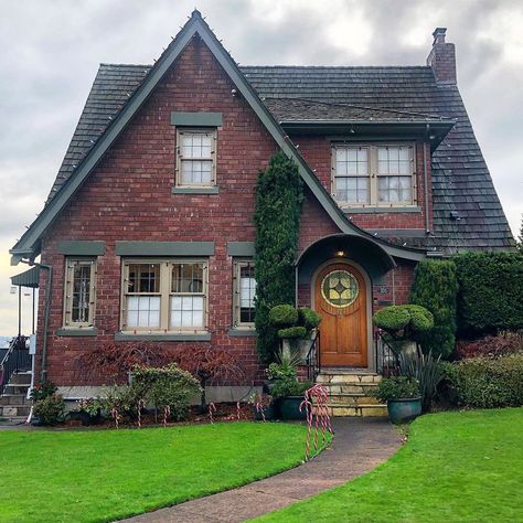 Bungalow Addition, Home Pic, Cottage Tiny House, Brick Cottage, Tudor Cottage, Candy Cane Lane, Countryside Cottage, Tudor Style Homes, Storybook Cottage