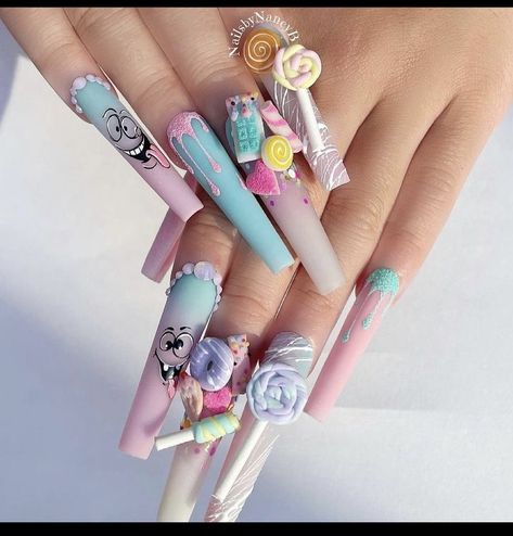 Nail Designs With Candy Charms, Candy Charms Nails, Nails With Candy Charms, Candy Charm Nails, Candy Nails Designs, Ice Cream Nail Art, Nails Fruit, Cream Nail Art, Charms For Nails