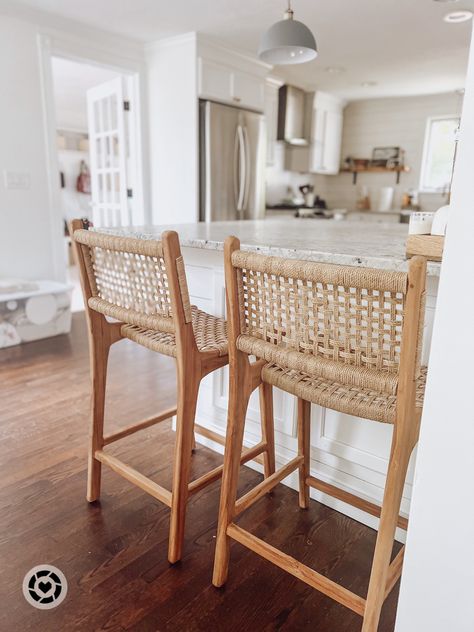 Kitchen Barstools, Wood Barstools, Woven Bar Stools, Island Bar Stools, Light Wood Kitchens, Ranch Homes, Island Chairs, Rattan Bar Stools, Bar Stools Kitchen Island