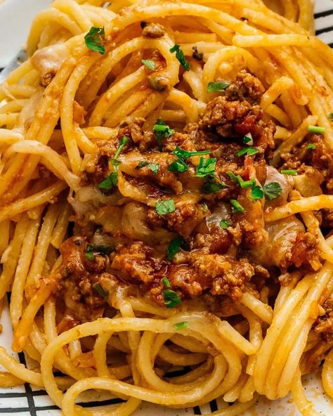 Tiktok Spaghetti · i am a food blog Til Tom Spaghetti, Spaghetti Bake Tik Tok, Tick Tick Spaghetti, Tik Tok Spaghetti Bake, Spaghetti With A Twist, Tim Tok Spaghetti, Tik Tok Spaghetti Recipes, Tictoc Spaghetti, Dinner Ideas Tik Tok