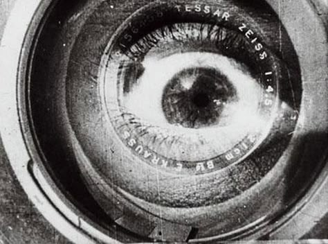 Dziga Vertov - Man with a Movie Camera - 1929 Man With A Movie Camera, Mad Boy, Eye Facts, John Berger, Beau Film, Amazon Movies, Marcello Mastroianni, Susan Sontag, Top Film